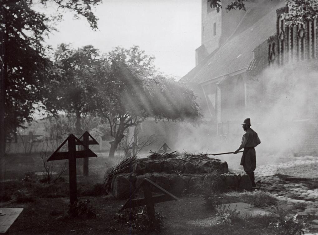 Still from 'Day of Wrath' (Carl Th. Dreyer, DK, 1943). Archive: Danish Film Institute.